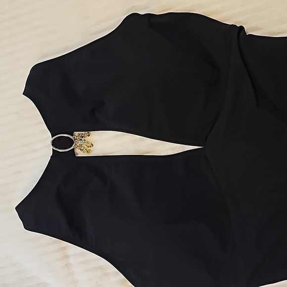 Black bathing suit with skirt coverup - Picture 3 of 11